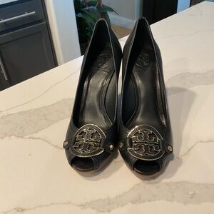 Tory Burch Black Leather Peep-Toe Heels